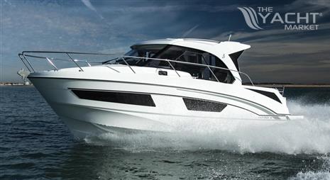 Beneteau Antares 9 OB - Manufacturer Provided Image