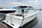 Sea Ray 390 Express Cruiser