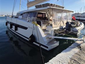 Fountaine Pajot Aura 51