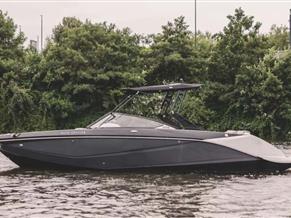 Scarab 255 Race Edition