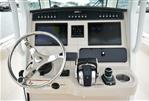 Boston Whaler 280 Outrage - Helm   
