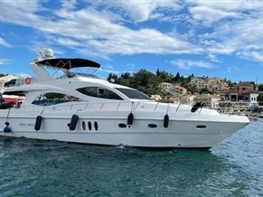 Majesty Yachts Majesty 66 Flybridge