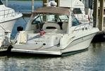 Sea Ray Express Cruiser 410