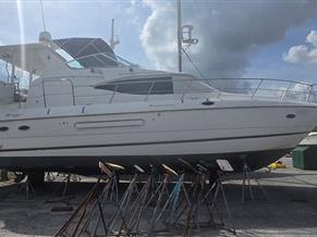 Cruisers Yachts 4450 Express MY
