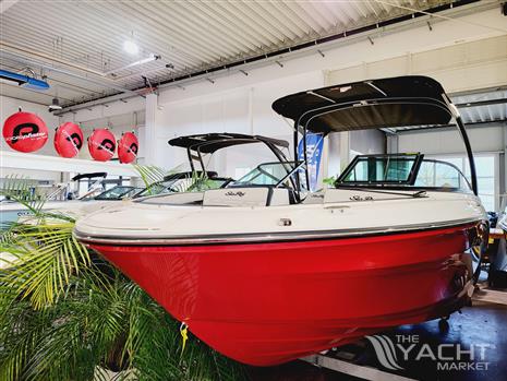 SEA RAY SEA RAY 210 SPOE