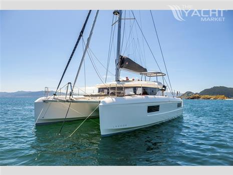 Lagoon 43 - Default Image