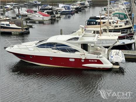 Azimut 43S # Okometa - Azimut-43S-motor-yachts-for-sale-exterior-Lengers-Yachts-1.png