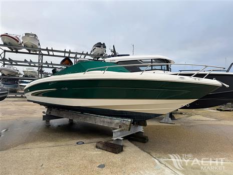 Sea Ray 230 Overnighter