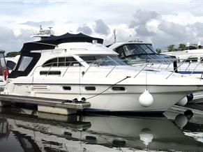 Sealine 360 Statesman