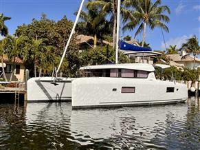 Lagoon 42