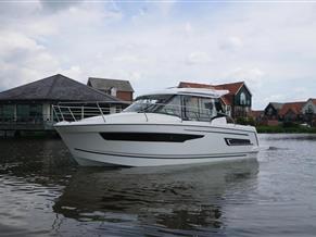 Jeanneau Merry Fisher 895