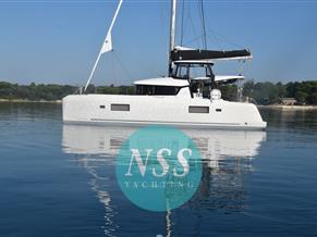 Lagoon 42