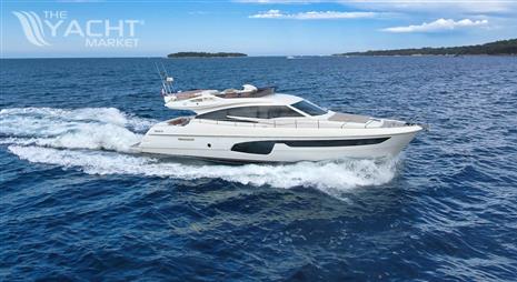 Ferretti Yachts 650