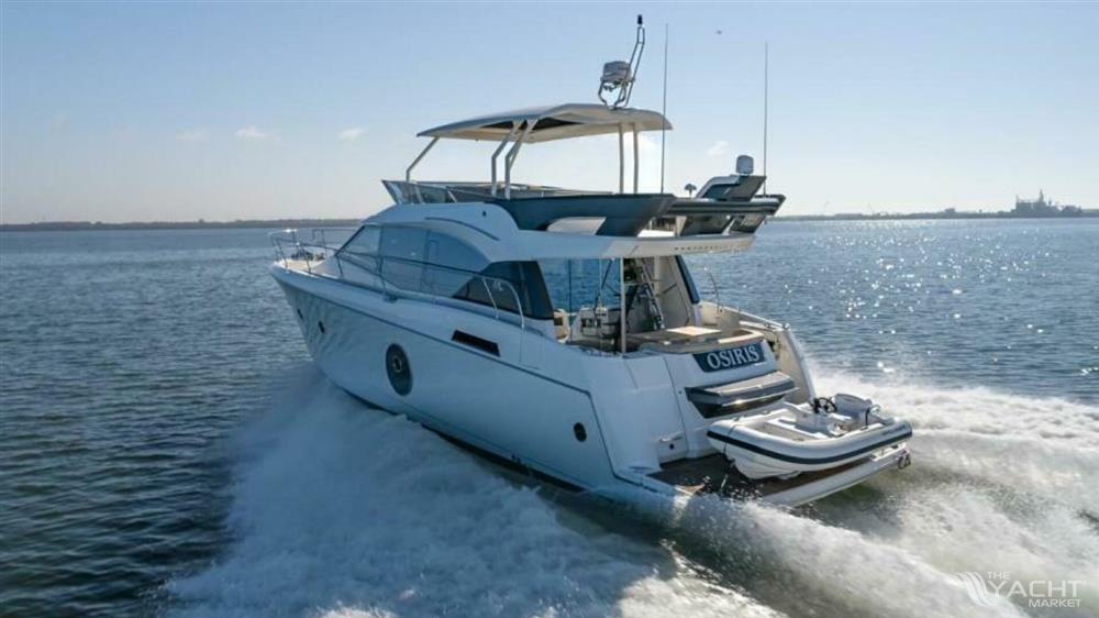 2022 Beneteau