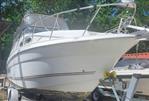 Larson 240 Cabrio - 2004 Larson 240 Cabrio - Photo #3