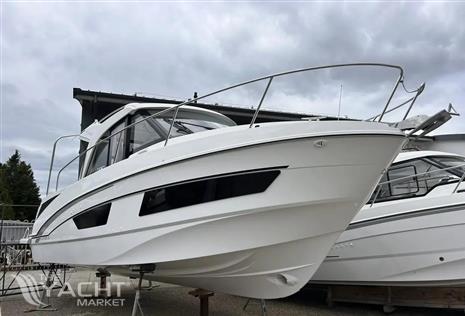 Beneteau Antares 9