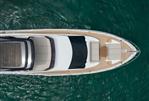 Ferretti Yachts 720