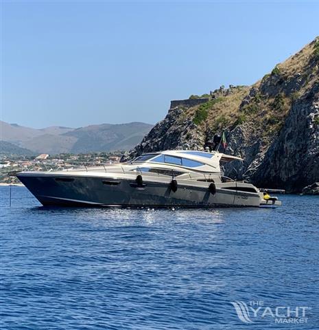 CAYMAN YACHTS 48 - 50 WA