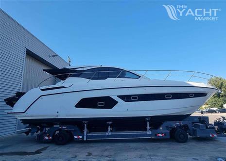 AZIMUT ATLANTIS 43 HT