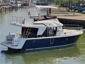 Beneteau Swift Trawler 35