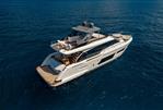 Ferretti Yachts 670