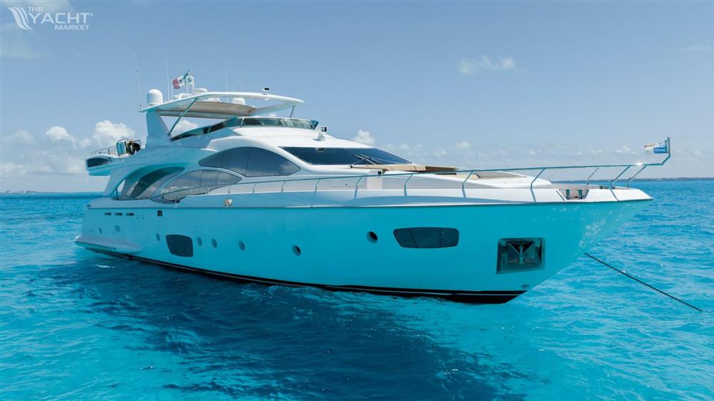 2011 Azimut