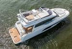 Prestige 520 flybridge #317 - Prestige-520-16-min-scaled.jpg