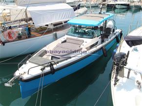 Axopar Boats Axopar 37 Brabus Sun Top