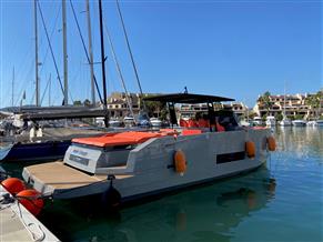 DE ANTONIO YACHTS D42 OPEN