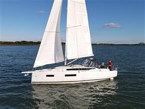 Jeanneau Sun Odyssey 350