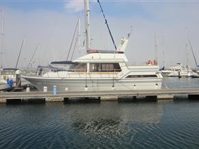 Horizon Trader Royal Yacht 43
