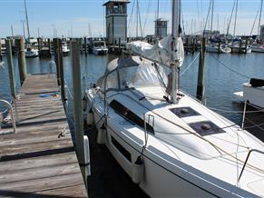 Beneteau Oceanis 30.1