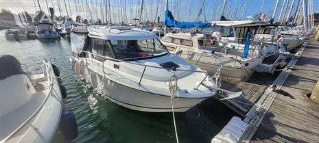 JEANNEAU MERRY FISHER 795