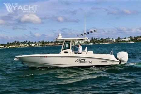 Boston Whaler 320 Outrage