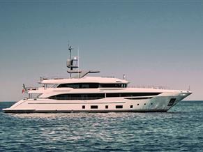 Benetti Diamond 145