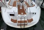 Beneteau Oceanis 300 - Walk-through transom