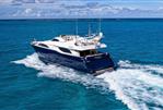 Ferretti Yachts Raised Pilot House