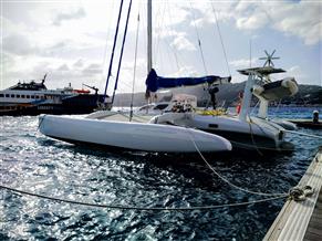 CUSTOM TRIMARAN 42'