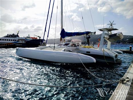 CUSTOM TRIMARAN 42&#39;