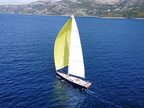 Nautor Swan 98