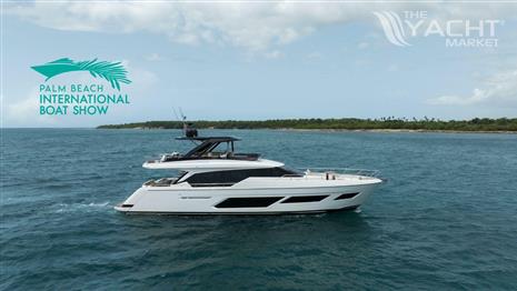 Ferretti Yachts 720