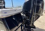 Robalo 246 Cayman - 2021 Yamaha 300 HP Engine With Twin Power Poles