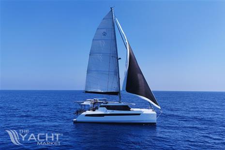 Robertson &amp; Caine Leopard 50 Catamaran - Leopard 50