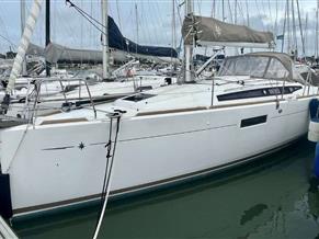 JEANNEAU SUN ODYSSEY 349 LIFTING KEEL