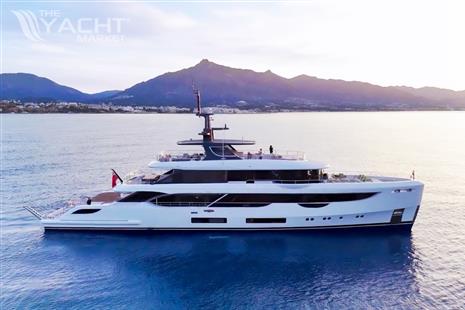 Benetti Oasis 40M - Benetti Oasis 40M (2022)