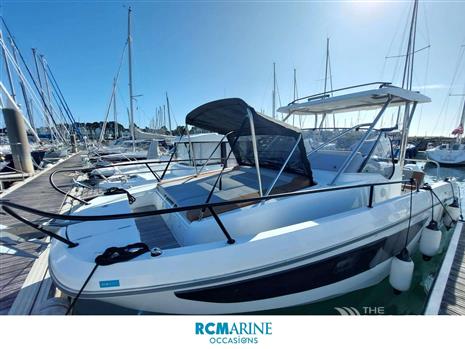 BENETEAU FLYER 9 SUNDECK