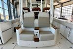 BOSTON WHALER OUTRAGE 360