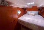 Lagoon Lagoon 380 - Used Sail Catamaran for sale