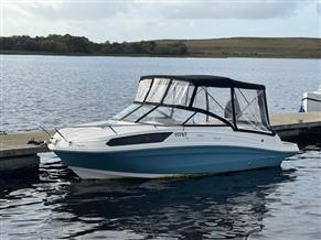 Bayliner VR5 Cuddy