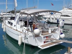 Beneteau Oceanis 38